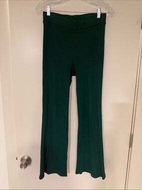 Donni kick flare green pants